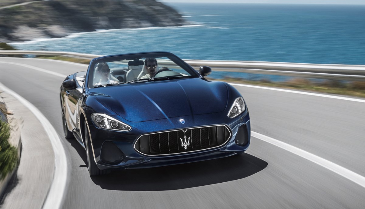 200109_maserati_touring