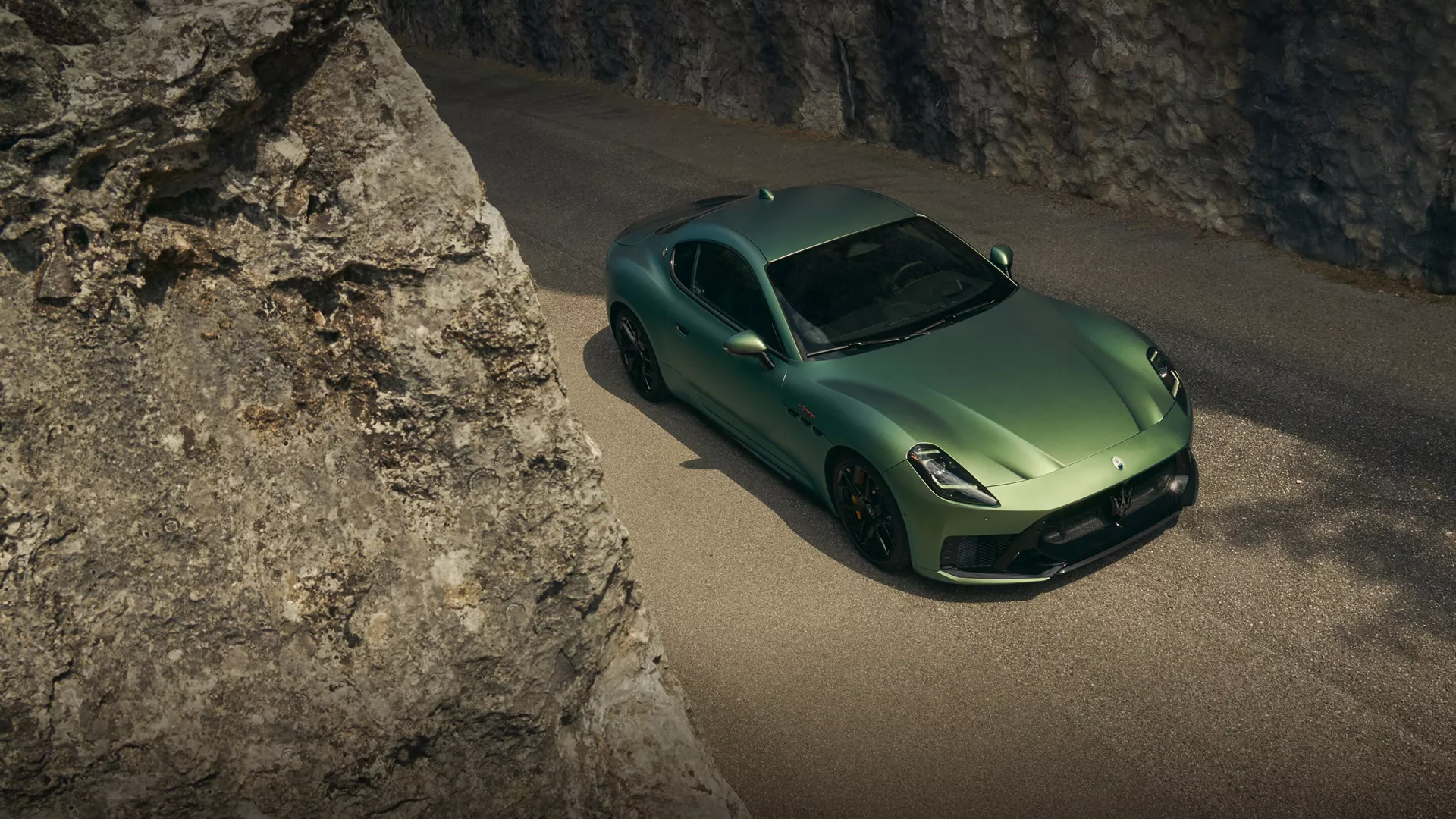 マセラティ NEW GRANTURISMO
